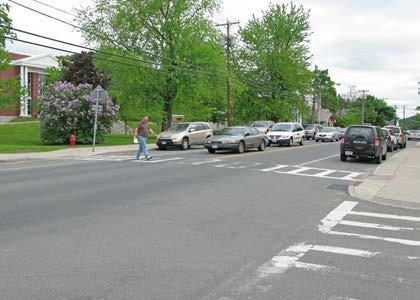 Intersection: Court St/Williams St ID #: C Type: T-intersection 4-way intersection Driveway/service road crossing Other Signals: Vehicles only Vehicles & pedestrians None Signs: Yes Partial No