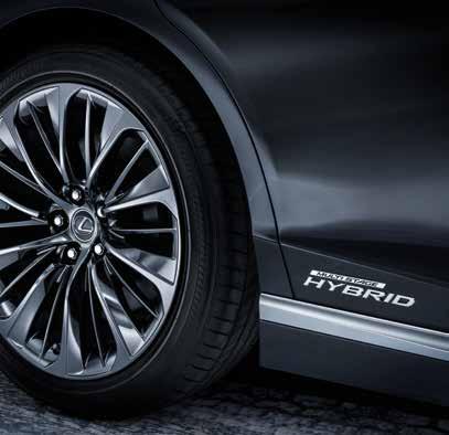 A V6 benzinmotor és a villanymotor teljesítménye egyaránt felerősíthető a négylépcsős fordulatszám-módosító egység révén, így álló helyzetből gyorsítva jóval nagyobb mértékű vonóerő generálható: 100