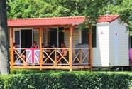 sz. út mellett) Tel: +36 20 618 8520 Web: www.balatonielmenypark.hu 8242 Balatonudvari, Vászolyi u.