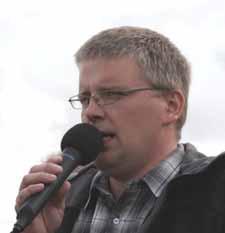 Yngstakynslóðinlétsigekkivantaámálþingiðogtókaðsjálfsögðuvirkanþáttíumræðum. lind? Mikilláhugivaráþessuviðfangs efniþvíaðum140manns,víðsvegarað aflandinu,sóttuþingið.