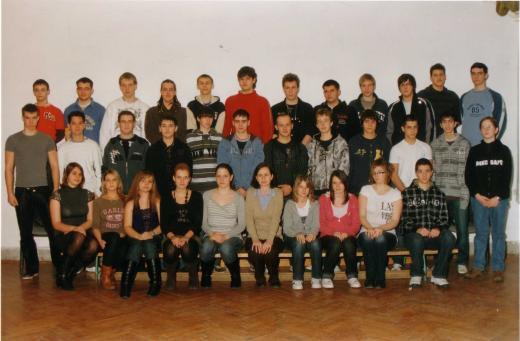 Osztályfőnök: Oroszné Stefánkó Éva Arany Csilla, Burián Péter, Dobszai Dorottya, Farkas Ádám, Farkas Veronika, Fodor Krisztián, Grósz Evelin Csilla, Harangozó Richárd, Horváth Dániel, Horváth