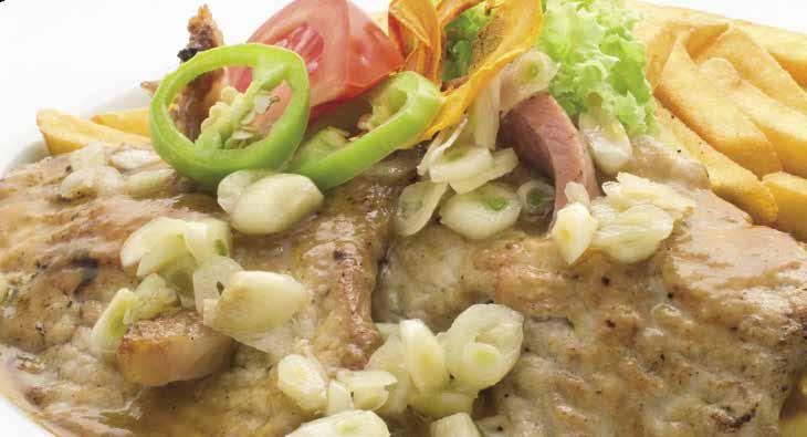 SERTÉSHÚSBÓL KÉSZÜLT ÉTELEINK GERICHTE AUS SCHWEINEFLEISCH PORK DISHES ENDRÉDI BORDA VEGYES KÖRETTEL A C G Endréder Schweinskotelett, gemischte Beilagen Pork chop Endrédi style, mixed garnish SÜLT
