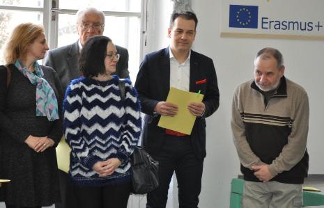 Gömöri Hírlap Remekül szerepeltek a rimaszombatiak az országos elődöntőn Március 23-án Losoncon, a Kármán József Alapiskolában
