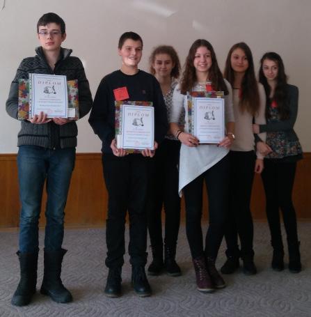 Vass Roland Eduard (II. Koháry István AI, Fülek), 3. Farkas Dániel (Tompa Mihály Alapiskola, Rimaszombat) IV. kategória vers: 1.