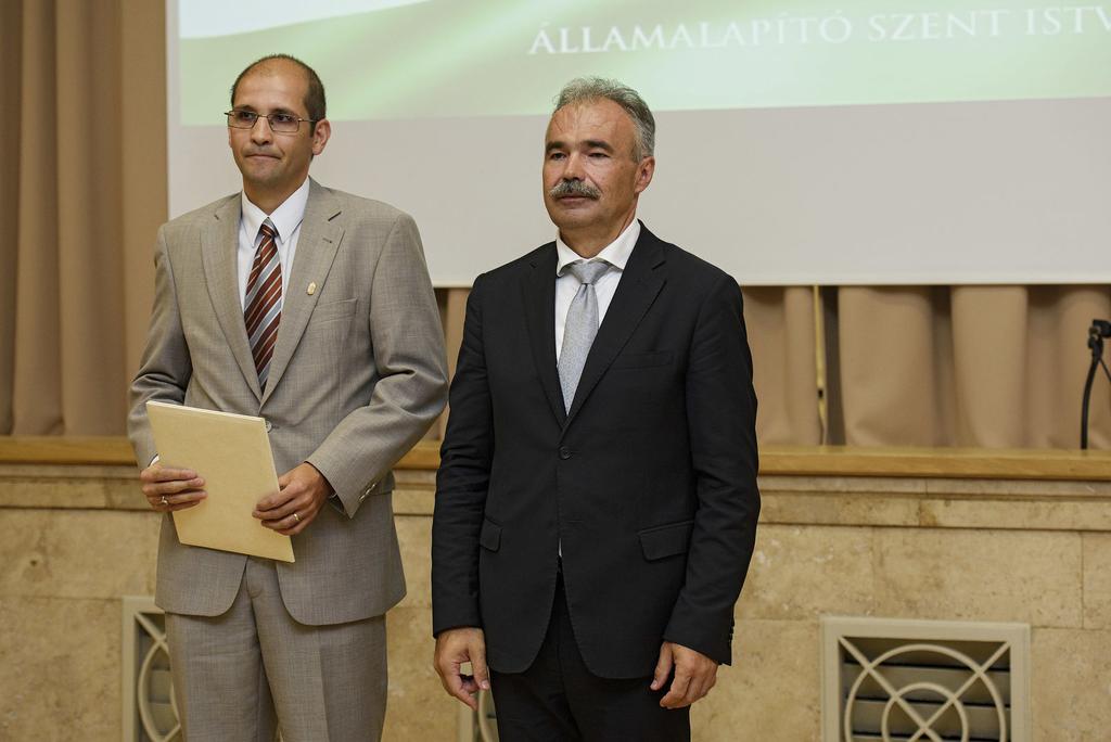tervezésben végzett kiemelkedő tevékenységéért; Botka-Kovács Judit, az Agrárminisztérium Agrárszakképzési Főosztály főosztályvezetője az Agrárszakképzésért felelős Helyettes Államtitkárságon végzett