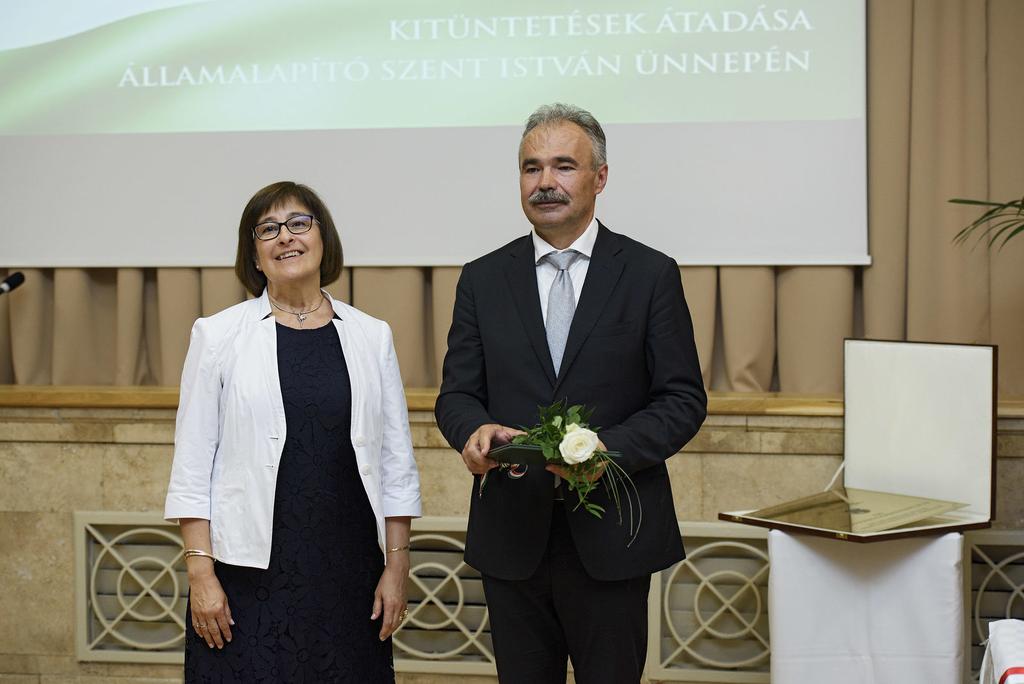 Magyarország és a Kárpát-medence halfaunájának vizsgálatában elért eredményeiért; Halász Ferenc kommunikációs és marketing szakértő, a Duna-Ipoly Nemzeti Park Igazgatóság Környezeti Nevelési és