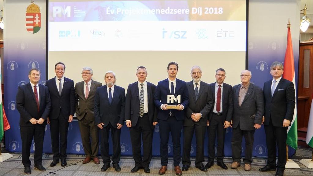 programmenedzsere Nyitó