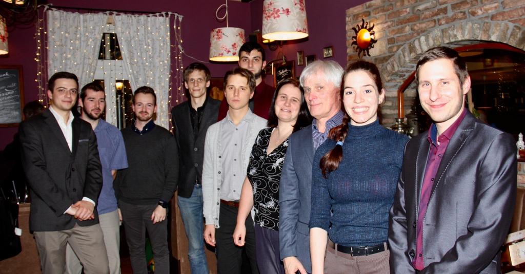 HTE DIPLOMATERV ÉS SZAKDOLGOZAT PÁLYÁZAT Köszönjük Udvary Eszternek! BSc 1. Grajzel Dávid: Braille-írás felismerő és felolvasó app fejlesztése Androidra MSc 1.