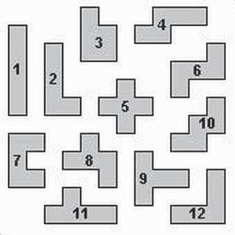 MATEMATIKA 11/91. FELADAT: PENTOMINÓ MD15303 A pentominó vagy más néven ötösjáték onnan kapta a nevét, hogy 12 darab 5 négyzetegységből álló síkidomszükségeshozzá.