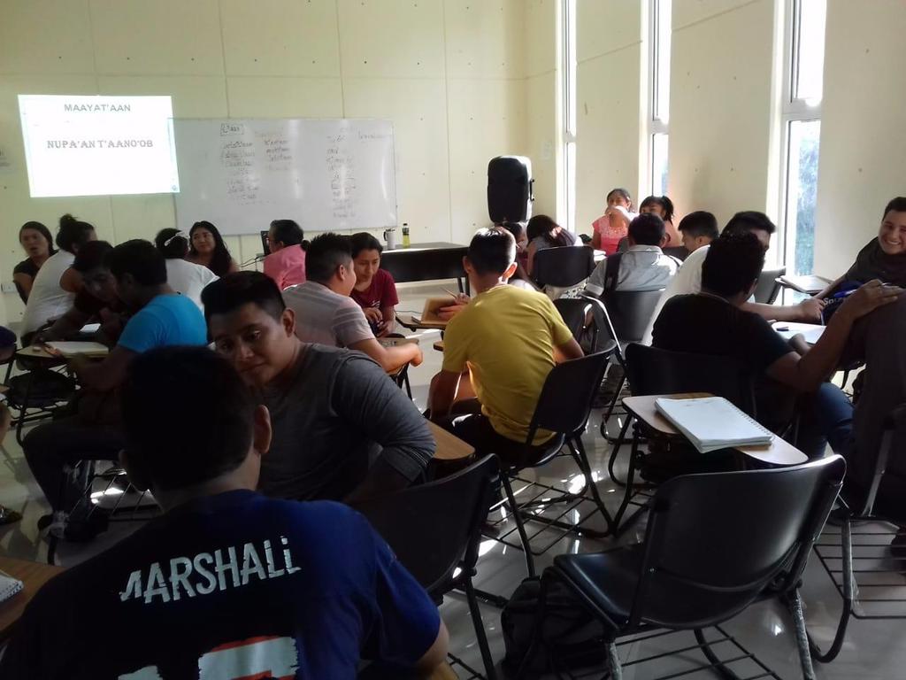 NIB ÓOLALILO OB Taak k ts áik nib óolal ti u meyaj u xoknáalilo ob Universidad Intercultural Maya de Quintana Roo táakpajo ob ichil le xookil Taller de Traducción I.