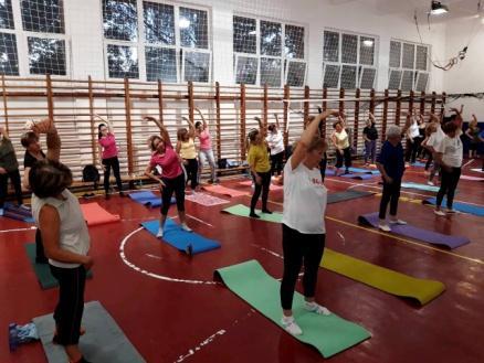 Női torna Szakember által tartott aerobic és pilates tornákra várjuk a mozgásra vágyakozó hölgyeket. Időpontja: hétfőn és szerdán 18 órától a Szent László (régi Dienes) iskolánk tornatermében.