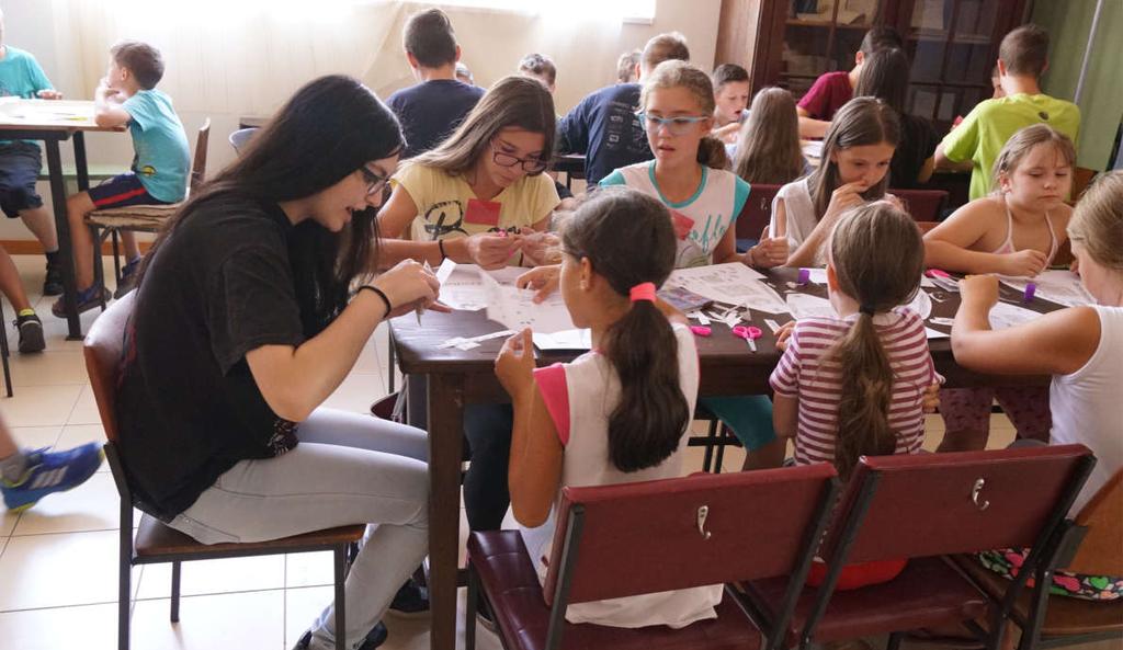 Szabadka Az álmok útján címmel hazajárós tábort tartottunk Szabadkán alsósoknak és felsősöknek a helyi gyülekezet lelkészével, Harangozó Lászlóval, és feleségével Gyöngyivel.