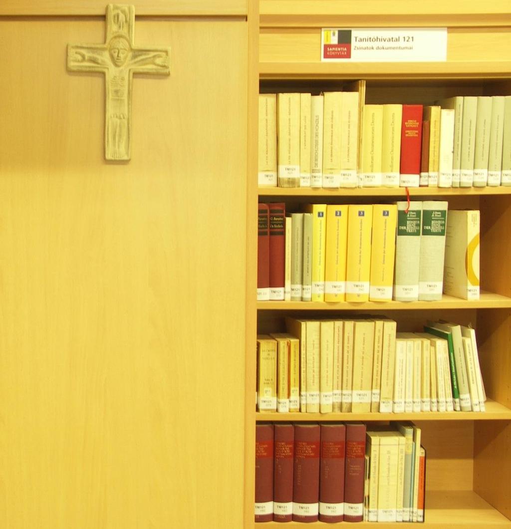 MUNKATÁRSAK: Török Beáta könyvtárvezető torok.beata@sapientia.
