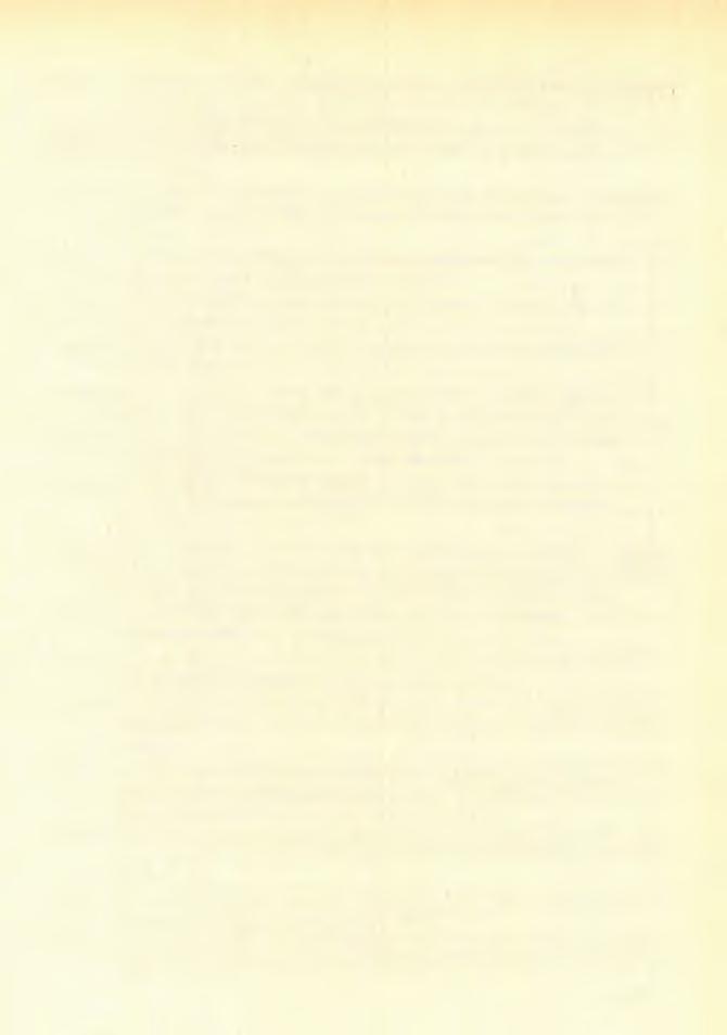 GALÁCZ, A.-VÖ RÖ S, a. ( 19 72): A Bakony hegységi ju r a fe jlő d é s t ö r t é n e t i v á z la ta a fő ü le d é k fö ld ta n i jelenségek k ié rté k e lé s e a la p já n. F öld. K ö z i.