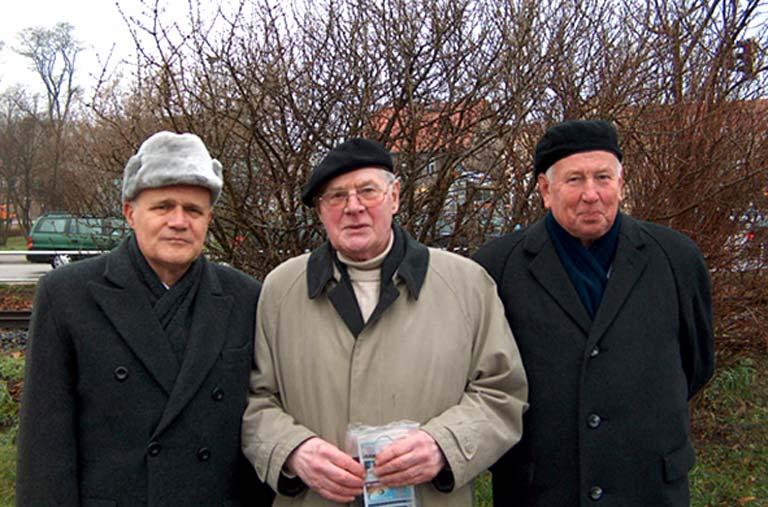 A FOLYTONOS VÁLTOZÁSOK IDŐSZAKA (1957 1999) 353 Gerhard Heitz rostocki professzor Orosz István és