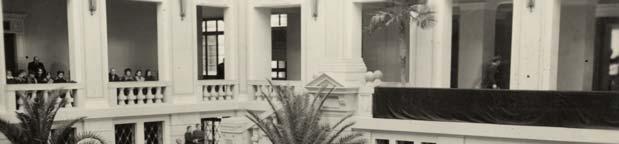 98 KEREPESZKI RÓBERT: A DE BÖLCSÉSZETTUDOMÁNYI KARÁNAK TÖRTÉNETE, 1912 1949 nyelvészet és Huss Richárd, a német nyelv és irodalom professzora hunyt el, mindketten még viszonylag fiatalon, az ötvenes