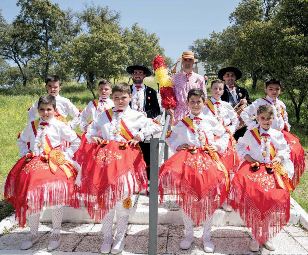 Danzantes año 2018 Alcalde de la danza: Miguel Ángel Gómez Sánchez.