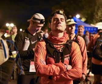 Június 9-én a Nap 04:48-kor kel és 20:40-kor nyugszik.