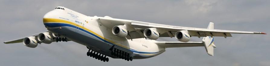 3. FELADAT Az An-5 Mrija repülőgép ma a világ legnagyobb teherszállító gépe. Főbb adatai: -szárny referencia felülete: 900m, -max.