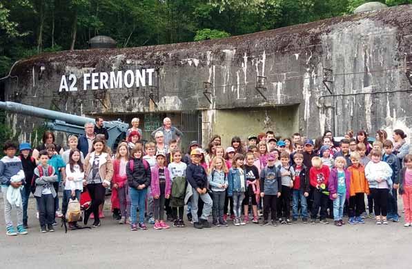 57 enfants de l école primaire étaient présents. Le 16 octobre M.