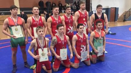 Mindezeket is beszámítva elég hiányosnak éreztem az idei listát, amelyből teljes mértékben kimaradtak a futballisták, a jégkorongozók vagy az úszók, ahogy nem számítottak azokkal sem, akik itt