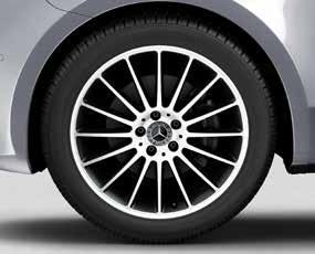 polírozott, 7 duplaküllős AMG könnyűfém keréktárcsák, 245/45 R19-es abroncsokkal 1 RK8 43,2 cm-es (17") vanádiumezüstre fényezett 20 küllős könnyűfém keréktárcsák, 225/55 R17-es