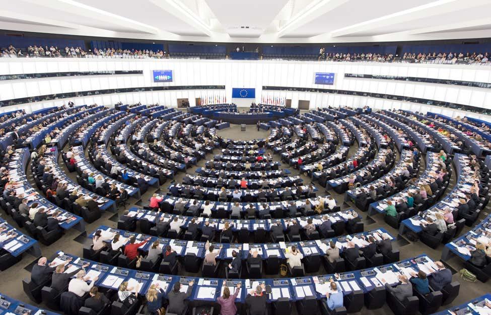 Nők az EURÓPAI PARLAMENTBEN Egyéb megjelölés hiányában a kiadvány egészében: nők férfiak Az adatok forrása uu Az Európai Parlament és szervei: www.europarl.eu, 2014.