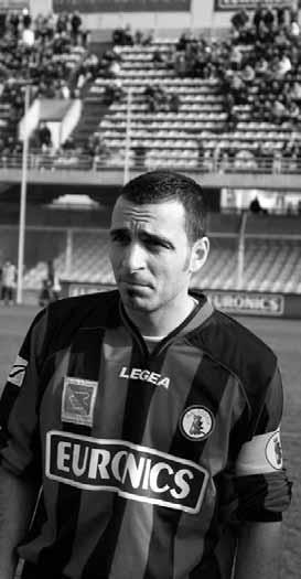N. 8 del 1 marzo 2007 Passati in svantaggio, i rossoneri ribaltano il risultato con Princivalli e Chiaretti Il Foggia non molla!