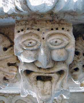 salvare il patrimonio artistico dall oltraggio del tempo e dalla incuria e dagli errori degli uomini, a cui si sono aggiunti inquinamento e vandalismo.