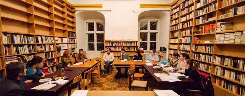 SZELLEMI REKREÁCIÓ Műhelyekben a kortárs irodalom Sziveri János (1954-1990) számos alkalommal hangot adott annak, hogy egyetemes magyar irodalomban gondolkodik.