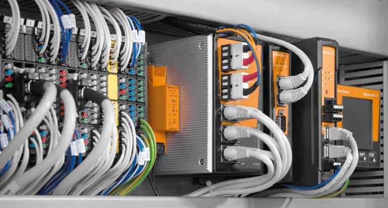 Komplett megoldás az ipari adatkommunikációhoz Ipari Ethernet eszközök Az ipari berendezések Ethernet protokollokkal való összeköttetésének trendje mára szinte minden piaci szegmensben erősen