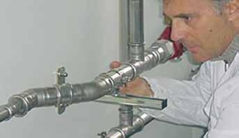 Sikeres összepréselés után a sajtolási helyeket már nem szabad mechanikai terhelésnek, újabb préselésnek kitenni.