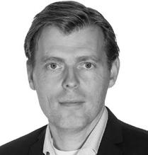 Per fick Mannerfeltpriset 2003 för pionjärinsatser inom integration av miljö och affärsverksamhet. Per är sedan 2011 invald ledamot i IVA.