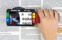 Ha a monitor csak VGA csatlakozóval rendelkezik, akkor a csatlakoztatáshoz konverterre van szükség.
