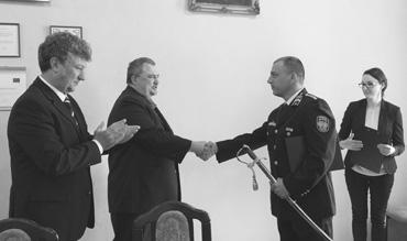 Szentgotthárd Az Év Körzeti Megbízottja: Pál Zsolt rendőr zászlós 5 Pál Zsolt rendőr zászlós több mint tizenöt éve teljesít szolgálatot a Szentgotthárdi Rendőrőrsön, mint Apátistvánfalva, Orfalu és