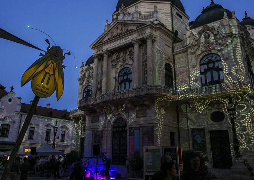 63 Further information on the programme is available on our website: www.zsolnayfenyfesztival.hu and on facebook.