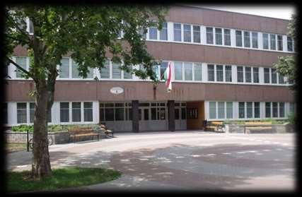 végrehajtásának módját, továbbá az iskola által elvárt viselkedés
