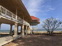 3 DAYS THE ROYAL JEWELS OF CENTRAL THAILAND The program gives visitors an