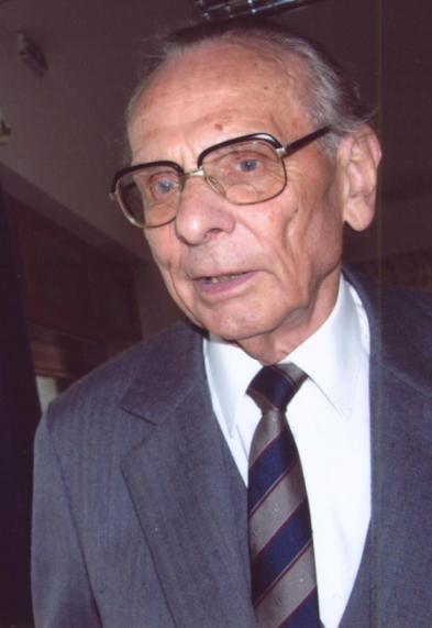 Tarcai Zoltán (1930 2009) Az intézményben dolgozott: Bessenyei György Tanárképző Főiskola, 1969 1990 Betöltött pozíció: az Ének-zene Tanszék alapítója és tanszékvezető főiskolai tanára Az életpálya