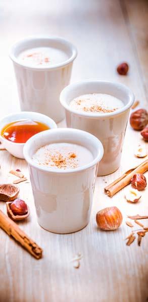 Mogyorótej, banán, agavészirup és fahéj turmix Program Milkshake (Turmix) 4 5 perc 400 ml mogyorótej 3 gömb vaníliafagylalt 2 banán 1 tk őrölt fahéj 3 ek juharszirup 4 jégkocka 1.